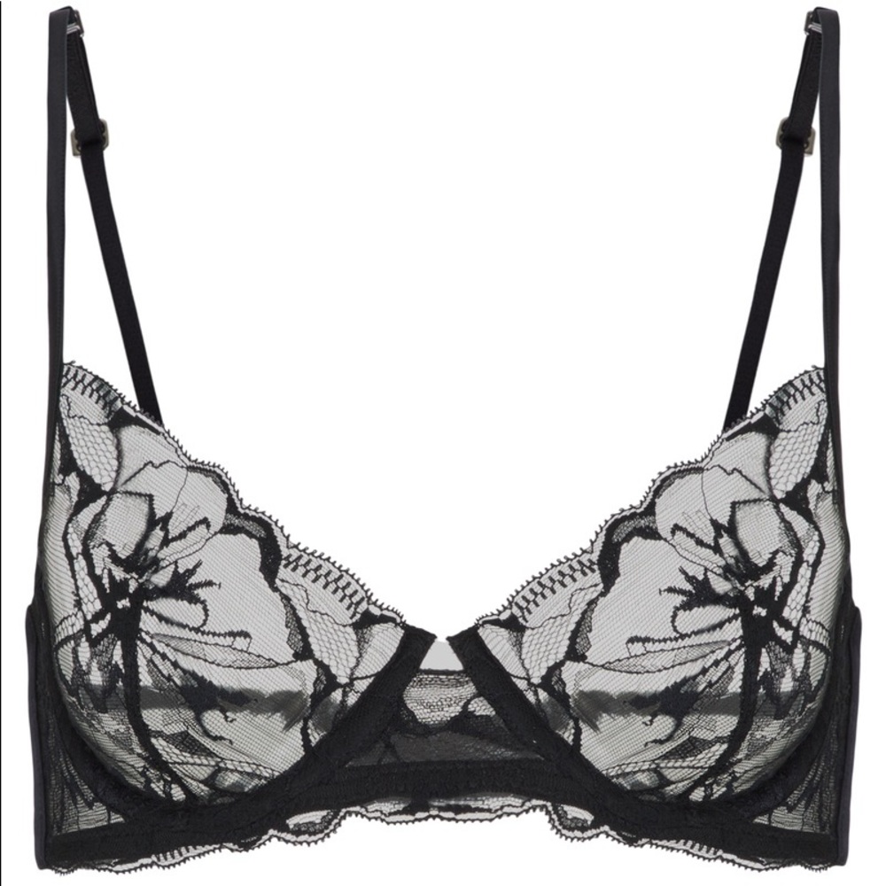 NWT La Perla
Floral-Lace Underwire Bra